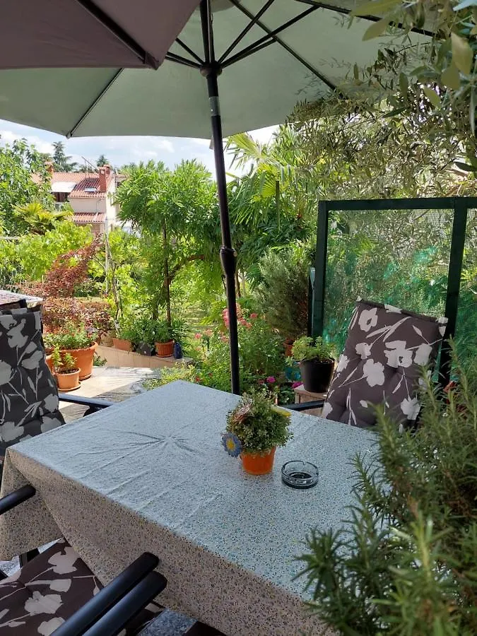 Cozy-Family Apartment Porec 0*,