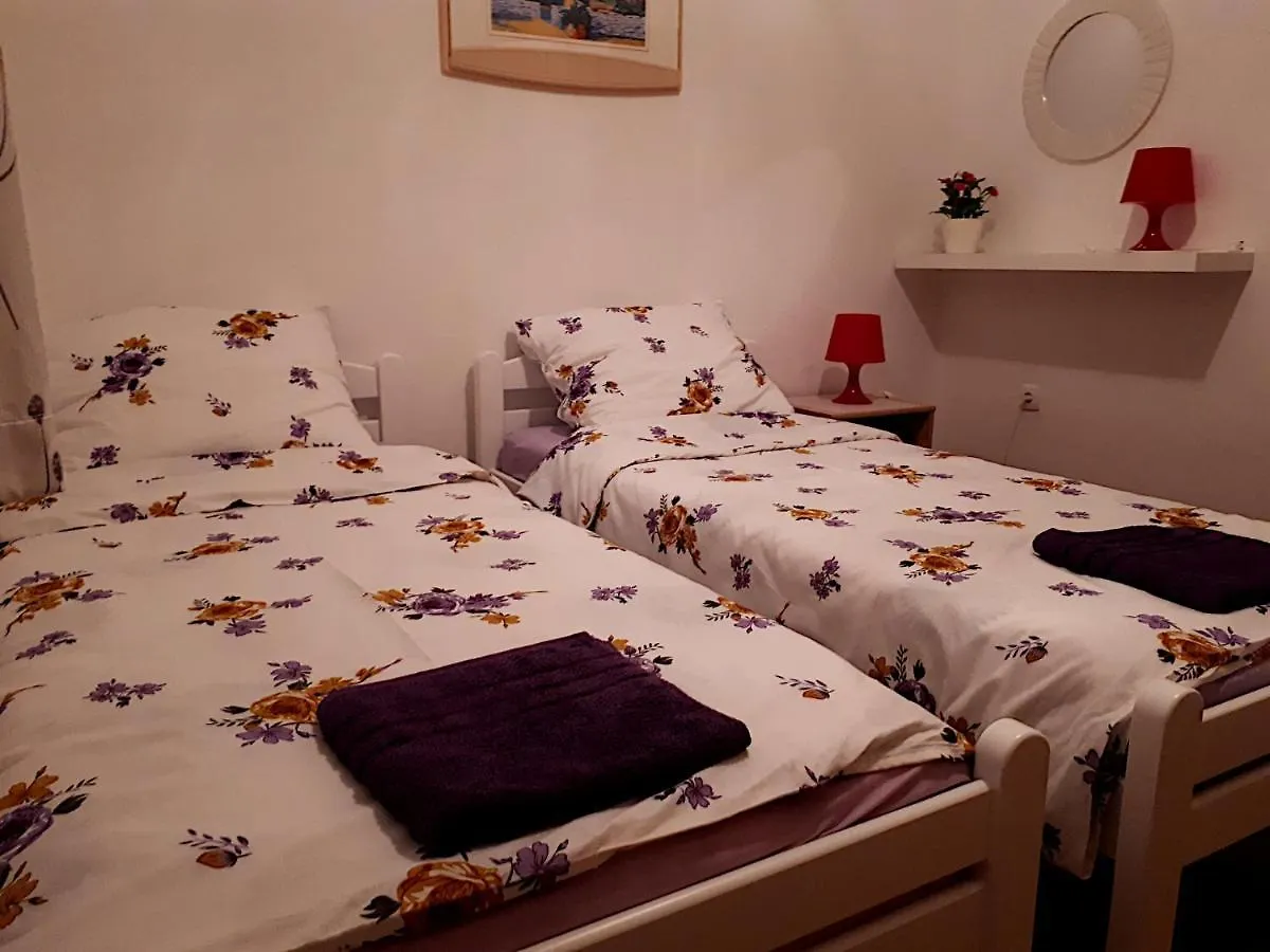 Cozy-Family Apartment Porec